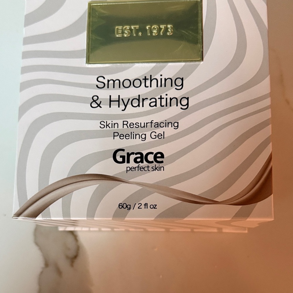 Grace Smoothing & Hydrating Skin Resurfacing Gel - Cream